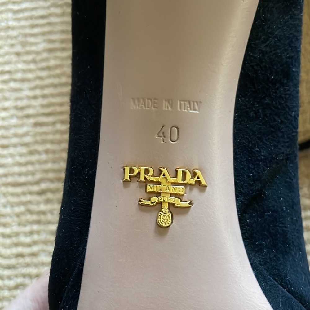 Prada Black Suede Pumps - Picture 7 of 10